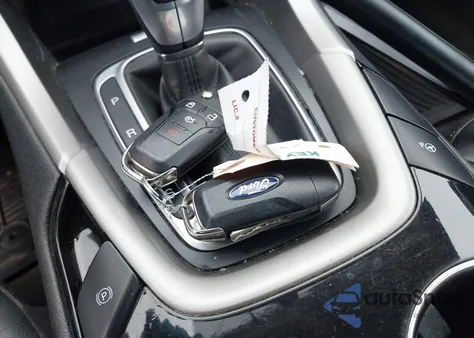 2014 Ford Fusion Se z USA, uszkodzony, nr VIN 3FA6P0HD7ER160709